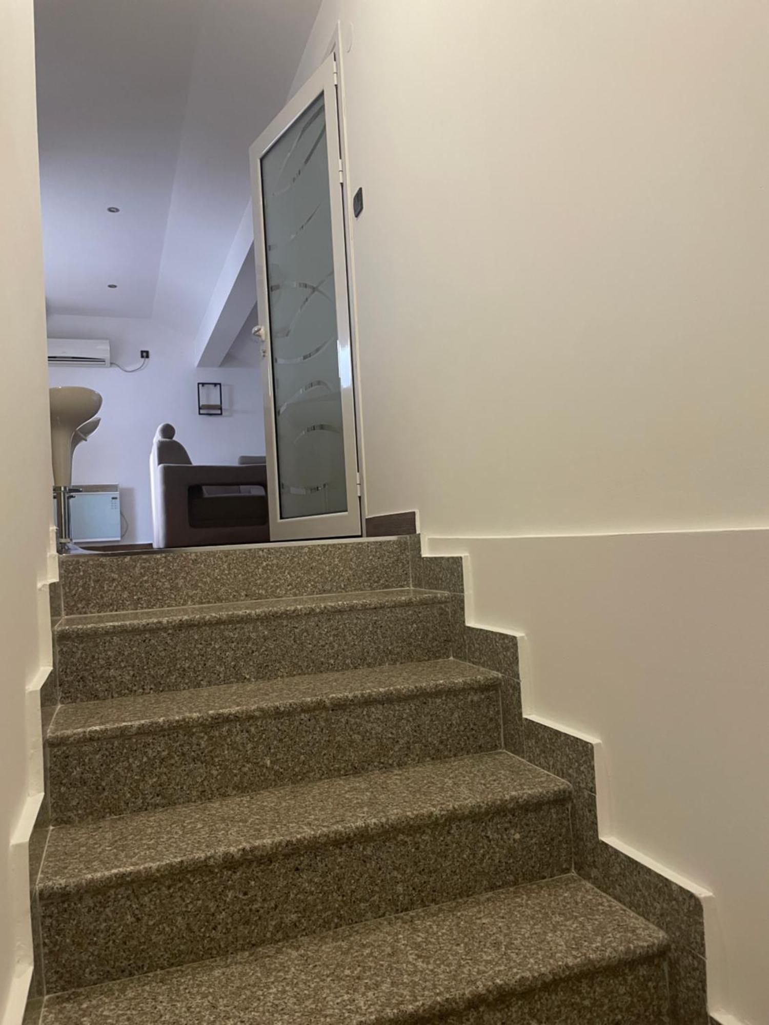 Joy Apartment 6 Belgrado Exterior foto