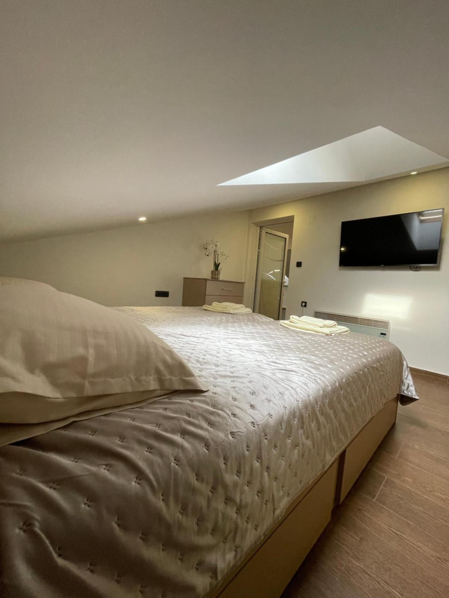 Joy Apartment 6 Belgrado Exterior foto